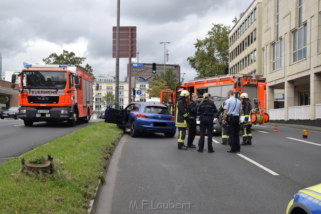 VU Koeln Nord Sued Fahrt Offenbachplatz P018.JPG - Miklos Laubert